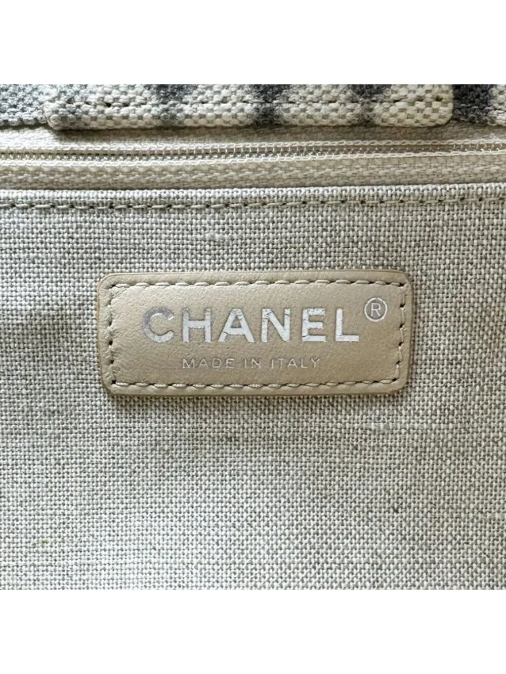 Chanel item status